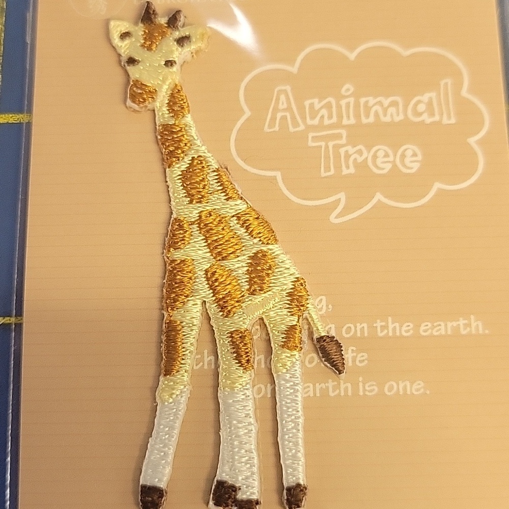 Giraffe Embroidered 2.5" Iron On Patch New